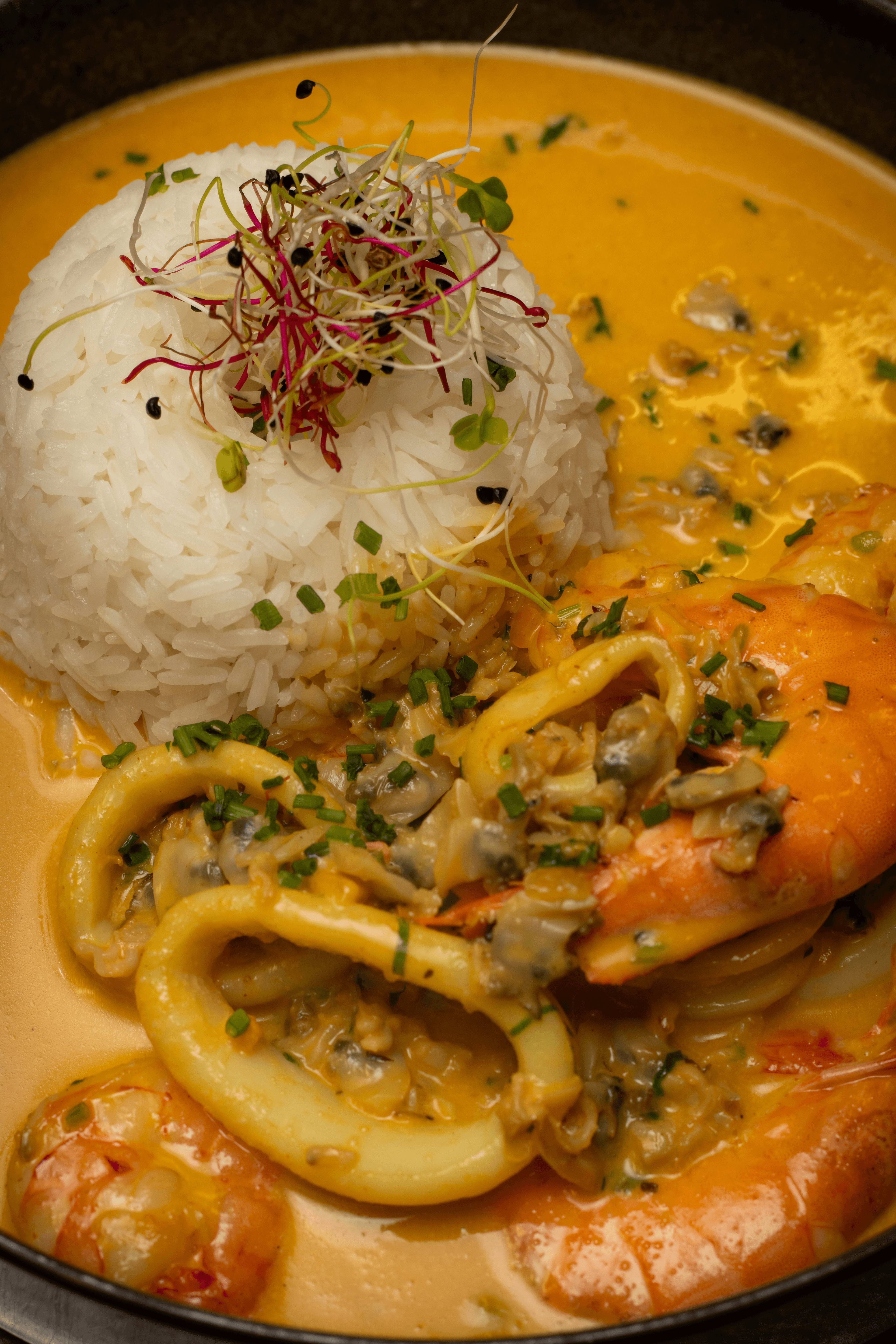 Encocado de mariscos